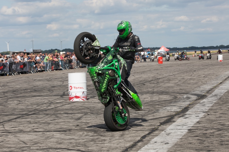 german-stuntdays 20160709-153907 5470 - german-stuntdays_20160709-153907_5470.jpg german-stuntdays_20160709-153907_5470.jpg