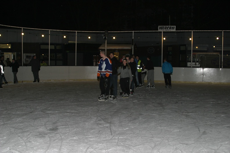 Eisbahn Lankwitz 20100131 192902 5367 - Eisbahn_Lankwitz_20100131_192902_5367.jpg Eisbahn_Lankwitz_20100131_192902_5367.jpg