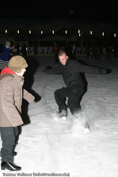 Eisbahn_Lankwitz_20100220-185637_5862.jpg