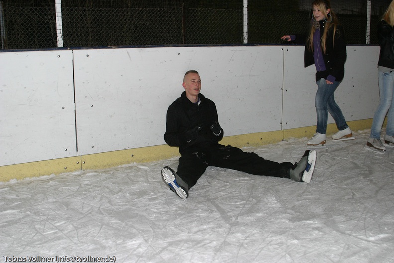 Eisbahn_Lankwitz_20100220-190258_5903.jpg