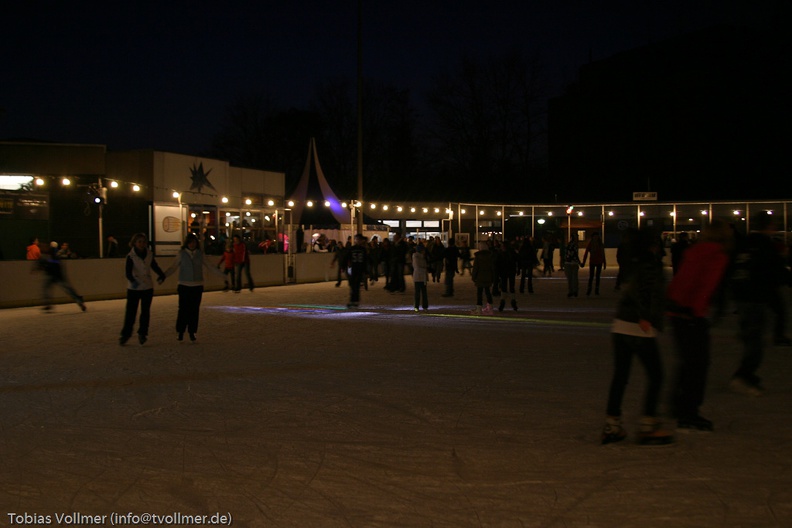 Eisbahn_Lankwitz_20100220-192453_6044.jpg