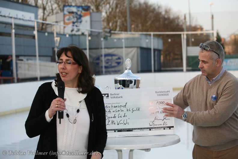 Eisbahn_Lakwitz-20120316-17_54_30_5650.jpg