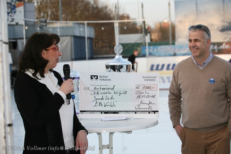 Eisbahn Lakwitz-20120316-17 54 49 5652 - Eisbahn_Lakwitz-20120316-17_54_49_5652.jpg Eisbahn_Lakwitz-20120316-17_54_49_5652.jpg
