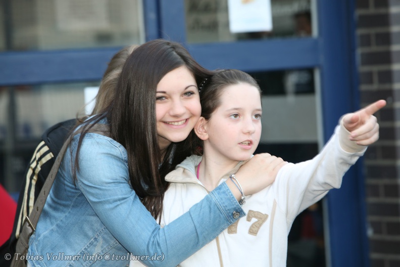 Eisbahn Lakwitz-20120316-18 07 46 5679 - Eisbahn_Lakwitz-20120316-18_07_46_5679.jpg Eisbahn_Lakwitz-20120316-18_07_46_5679.jpg