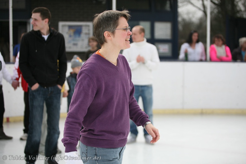 Eisbahn Lakwitz-20120318-16 10 26 7071 - Eisbahn_Lakwitz-20120318-16_10_26_7071.jpg Eisbahn_Lakwitz-20120318-16_10_26_7071.jpg