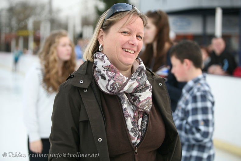 Eisbahn_Lakwitz-20120318-16_12_18_7100.jpg