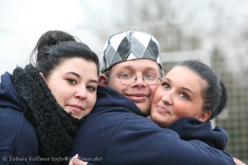 Eisbahn_Lakwitz-20120318-17_48_11_7242.jpg