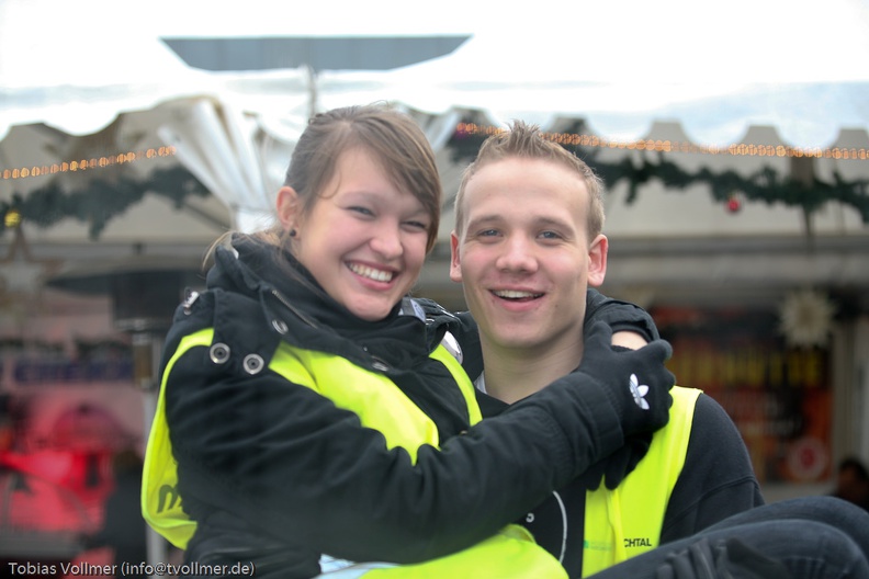 Eisbahn Lankwitz-20111204-14 36 03 4203 - Eisbahn_Lankwitz-20111204-14_36_03_4203.jpg Eisbahn_Lankwitz-20111204-14_36_03_4203.jpg