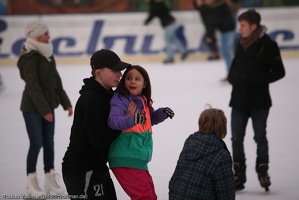 Eisbahn Lankwitz-20120108-17 06 46 4273