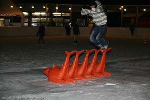 Eisbahn Lankwitz-20120204-22 14 43 5306