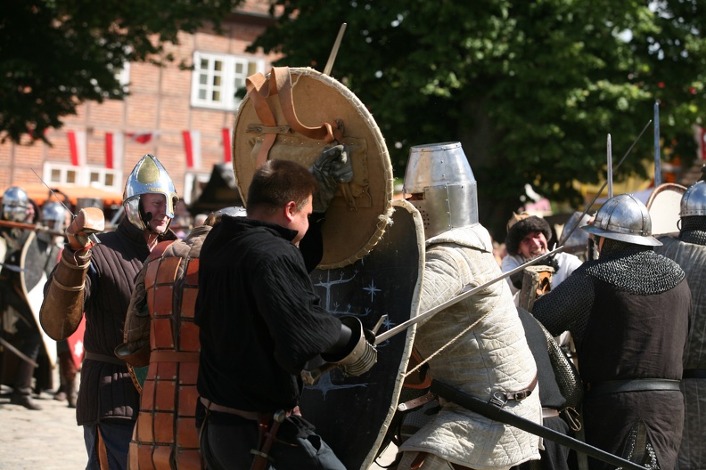 Burg-Stargard_20130811-141244_8079.jpg