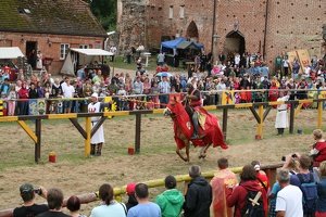 Burg-Stargard 20130811-161312 8325