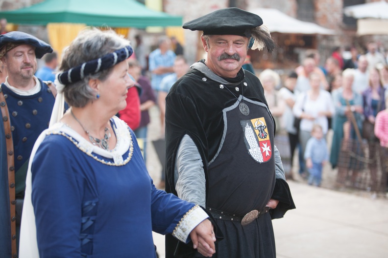 Burgfest Stargard 20150808-200659 5595 - Burgfest_Stargard_20150808-200659_5595.jpg Burgfest_Stargard_20150808-200659_5595.jpg