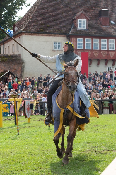 Burgfest Stargard 20230813-153218 6603 - Burgfest_Stargard_20230813-153218_6603.jpg Burgfest_Stargard_20230813-153218_6603.jpg